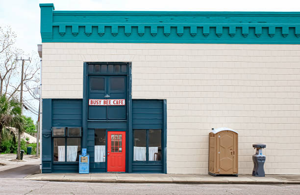 Best Luxury portable toilet rental  in Wintersville, OH